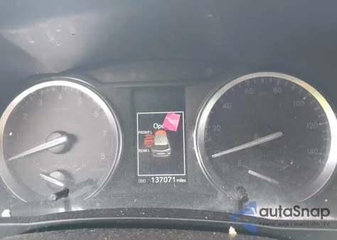 2016 Toyota Highlander Xle V6 z USA, uszkodzony, nr VIN 5TDKKRFH6GS500532